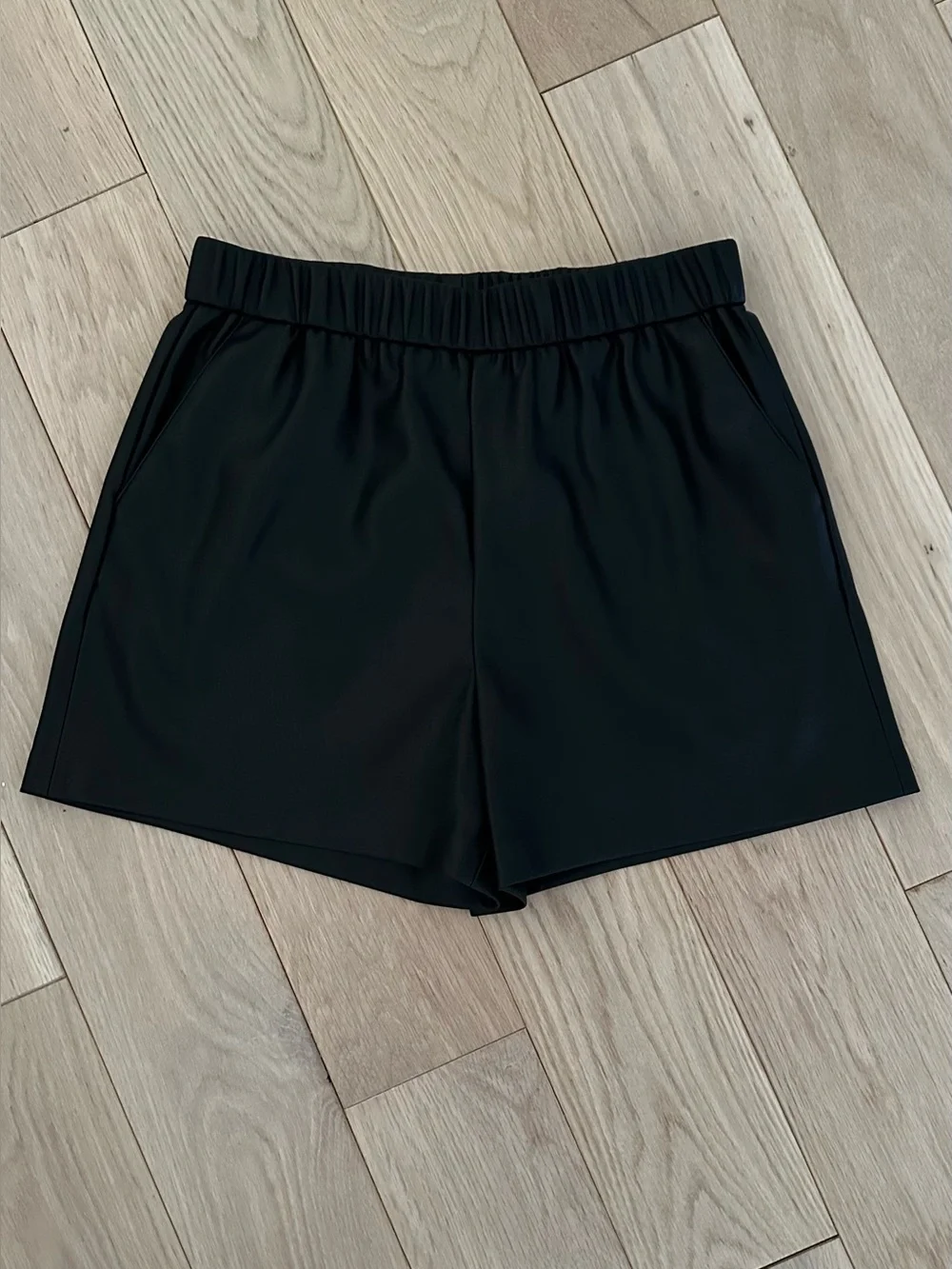 Z supply faux leather black shorts small - Picture 3 of 12